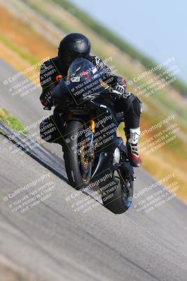 media/Apr-24-2023-Fastrack Riders (Mon) [[2ca7ef103c]]/Level 3/Session 1 (Sweeper)/